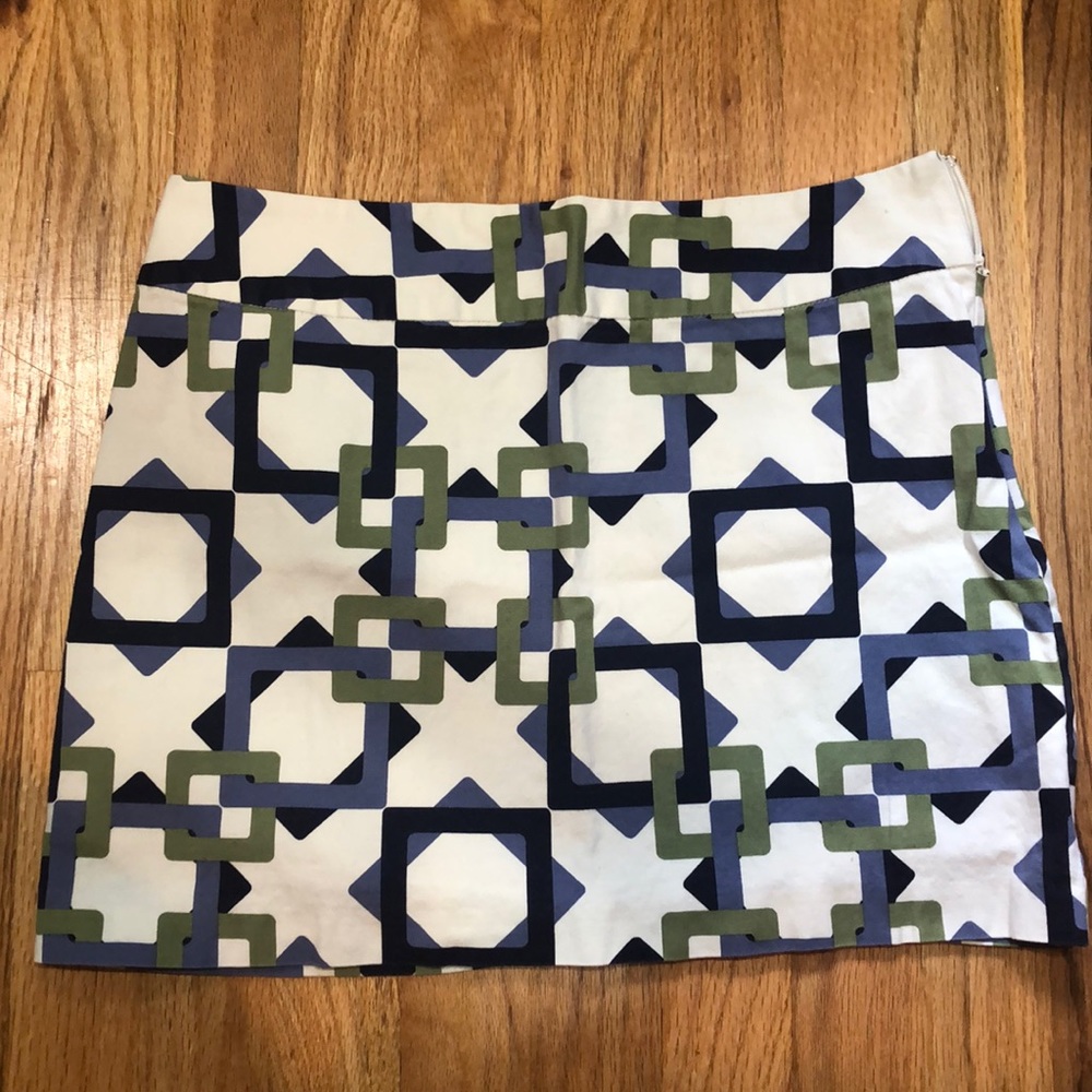 Geometric skirt